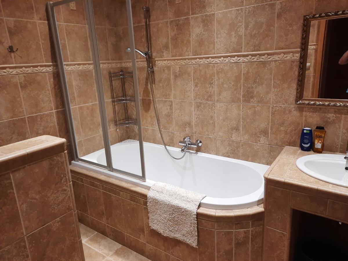 Appartment Centrum カルロヴィ・ヴァリ エクステリア 写真