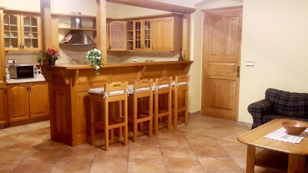 Appartment Centrum カルロヴィ・ヴァリ エクステリア 写真
